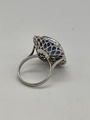 Lot 1141 - An important French 1920s Art Deco platinum...