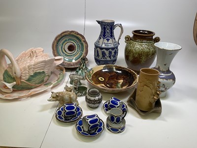 Lot 180 - A quantity of ceramics to include West German...