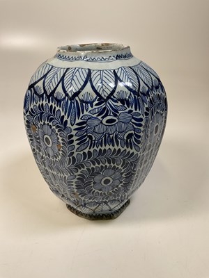 Lot 144 - A late 18th century Dutch Delft vase of...