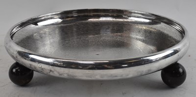 Lot 616 - A stylish silver plated dish, diameter 31cm.