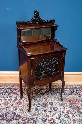 Lot 2430 - A late 19th/early 20th century mahogany side...