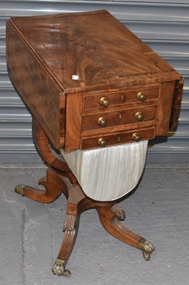 Lot 44 - An early 19th century mahogany drop-leaf...