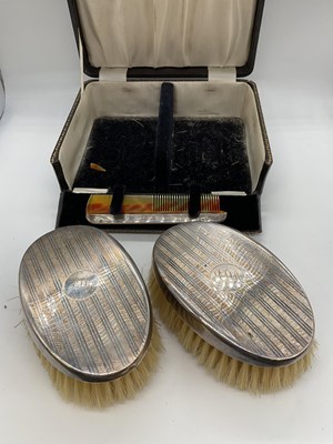 Lot 1120 - ROBERT PRINGLE & SONS; a cased pair of George...