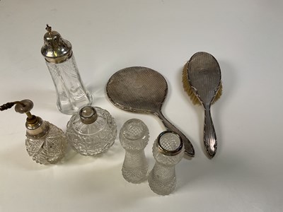 Lot 1082 - A group of silver mounted items including a...