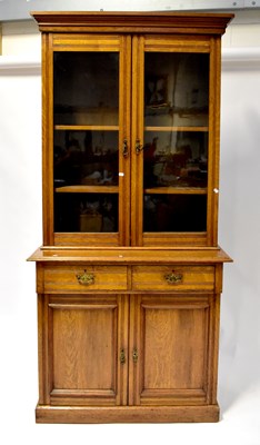 Lot 16 - An Edwardian oak bookcase