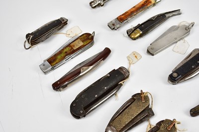 Lot 706 - Five military pocket knives, including a WWI...