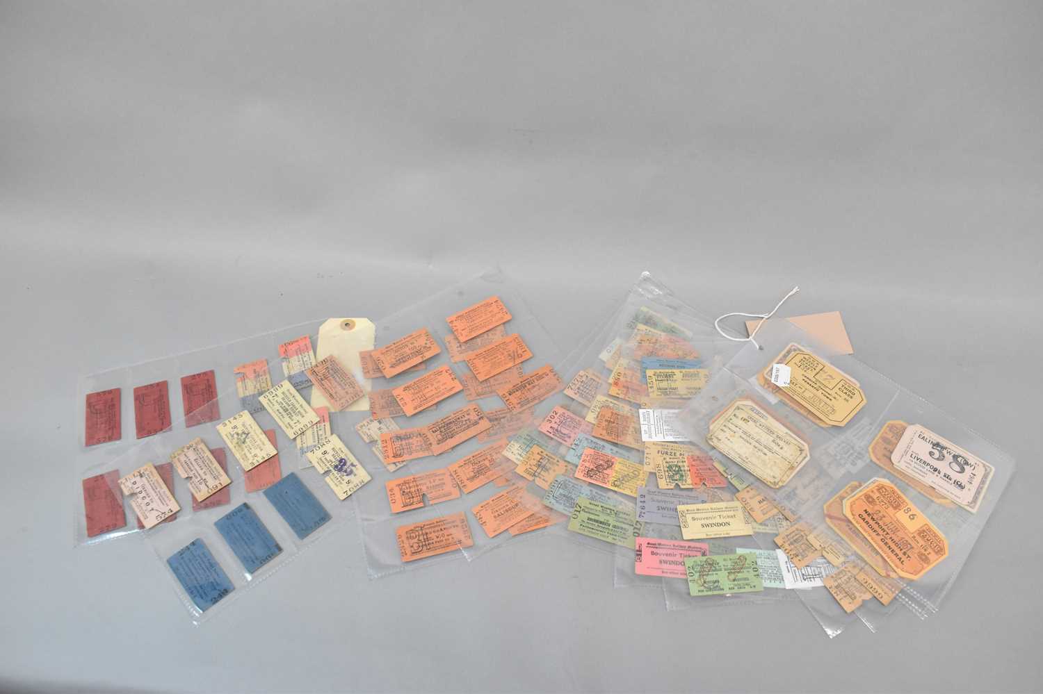 Lot 183 - GWR; a hundred and three assorted tickets...