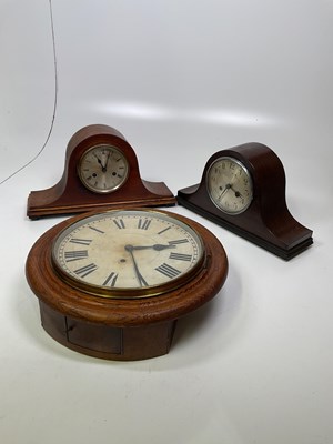 Lot 320 - A circa 1900 oak cased circular thirty hour...