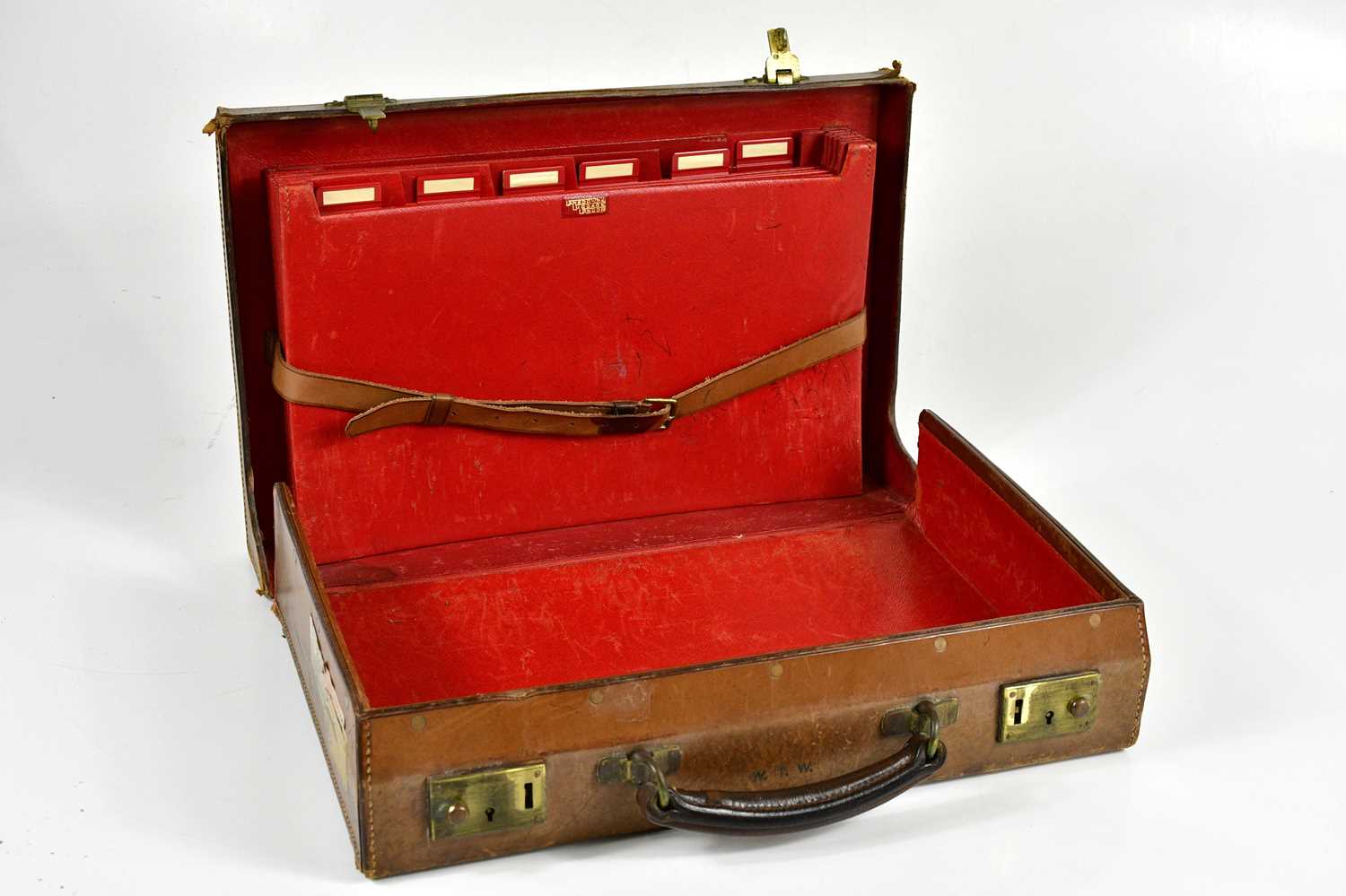 Lot 1495 - LANSDOWNE LUGGAGE, LONDON; a vintage leather...