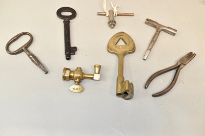 Lot 78 - A large brass key stamped 'Alton Alresford',...