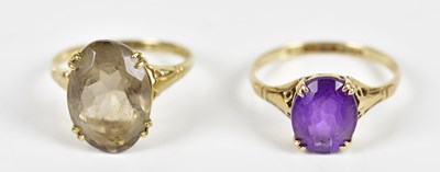 Lot 230 - A 9ct yellow gold amethyst ring, size N 1/2,...