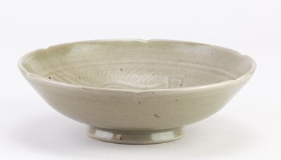 Lot 239 - JAMES WALFORD (1913-2003); a stoneware bowl...