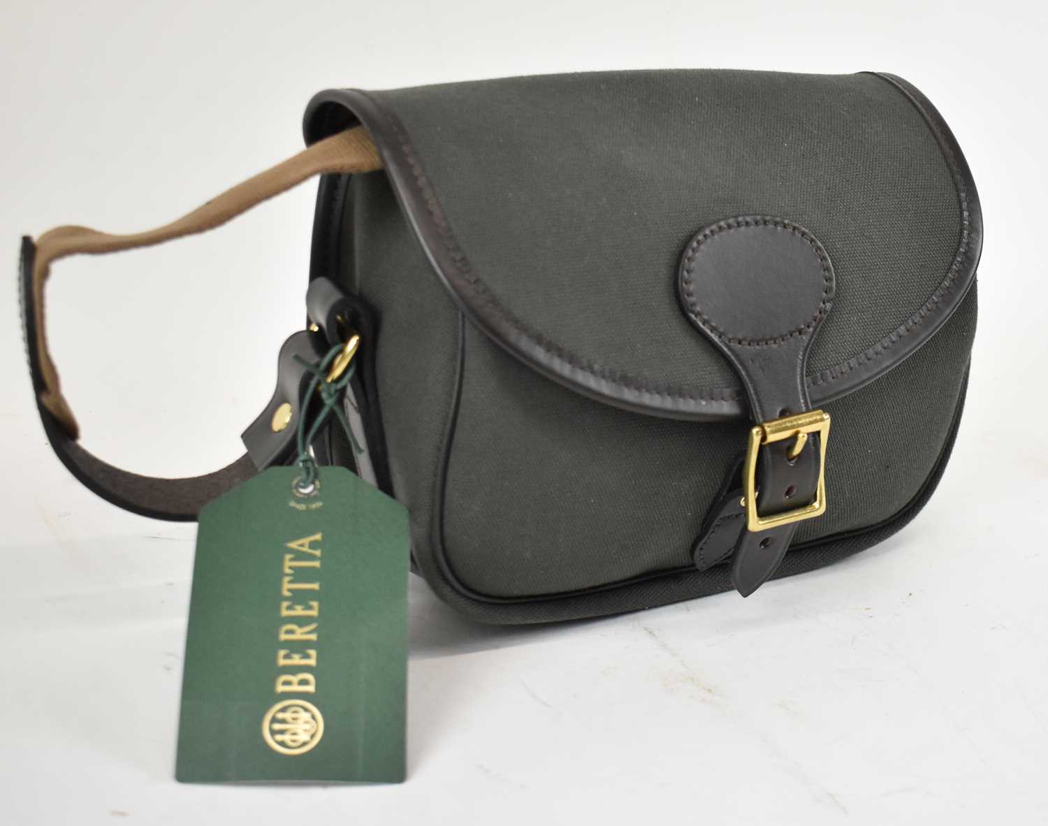 Lot 6 - BERETTA; a green Rosedale cartridge bag.