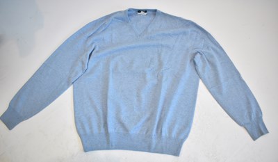 Lot 189 - LORO PIANA; a light blue 100% cashmere V-neck...