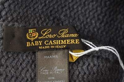 Lot 432 - LORO PIANA; a grey baby cashmere beanie hat.