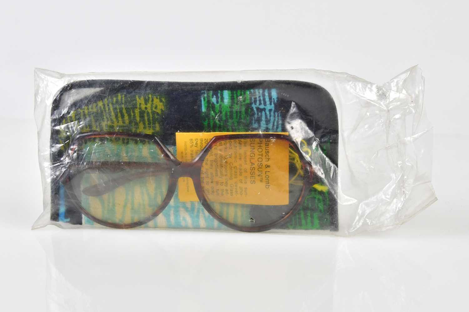 Lot 949 - RAY-BAN; a pair of 1980s original vintage...