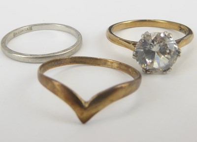 Lot 1080 - Three dress rings