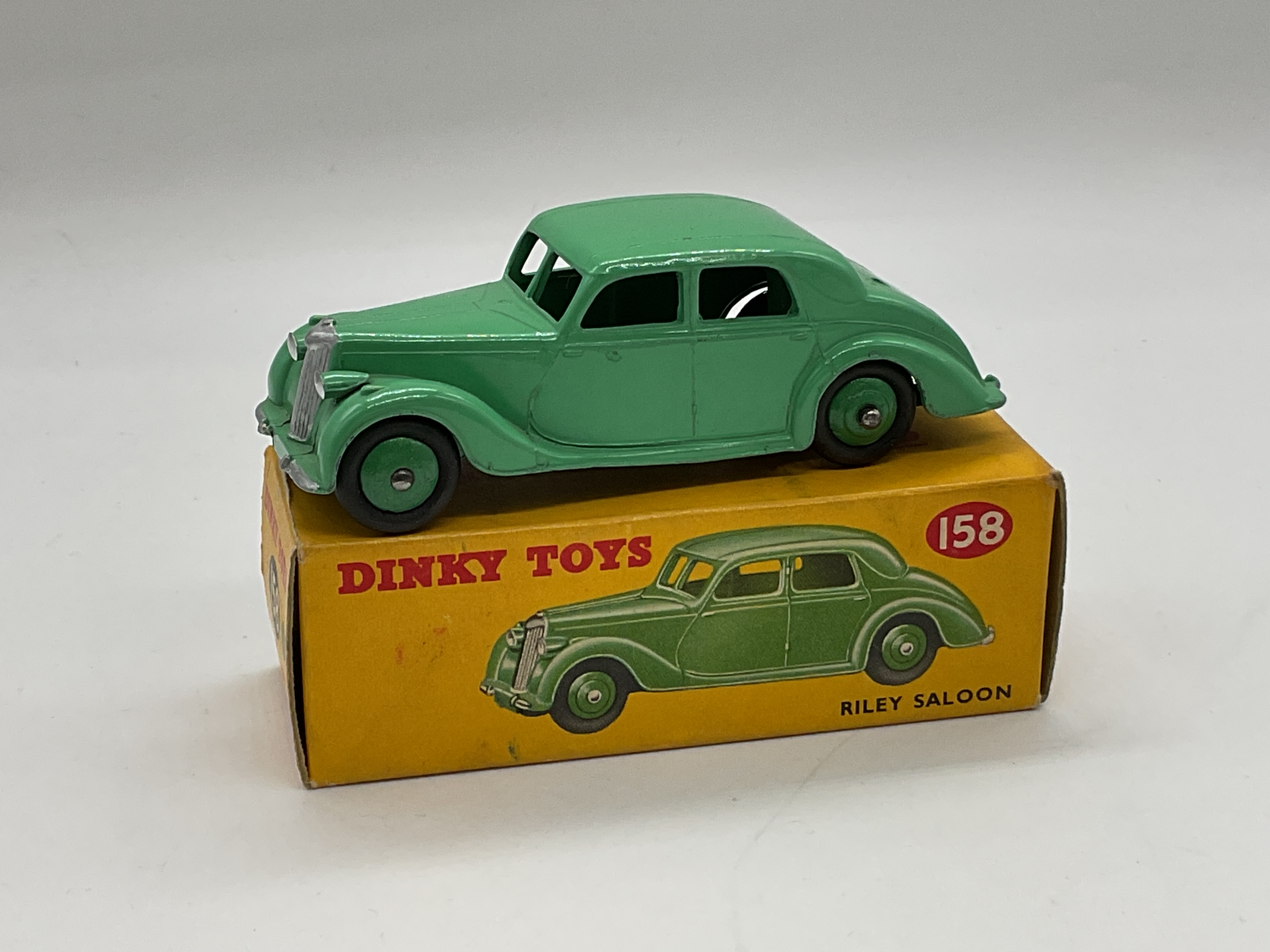 Dinky Riley Rma Lot 125 - DINKY; boxed Riley 158, Green