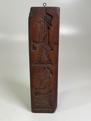 Lot 32 - A 19th century wooden gingerbread mould...