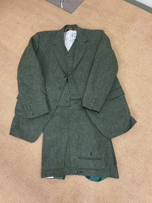 Lot 232 - Vintage gentleman's suits to include a tweed...