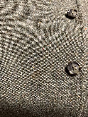 Lot 232 - Vintage gentleman's suits to include a tweed...