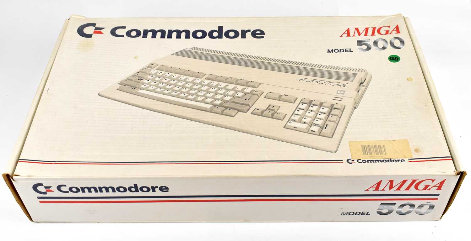 Lot 48 - COMMODORE 500; a boxed computer console with...