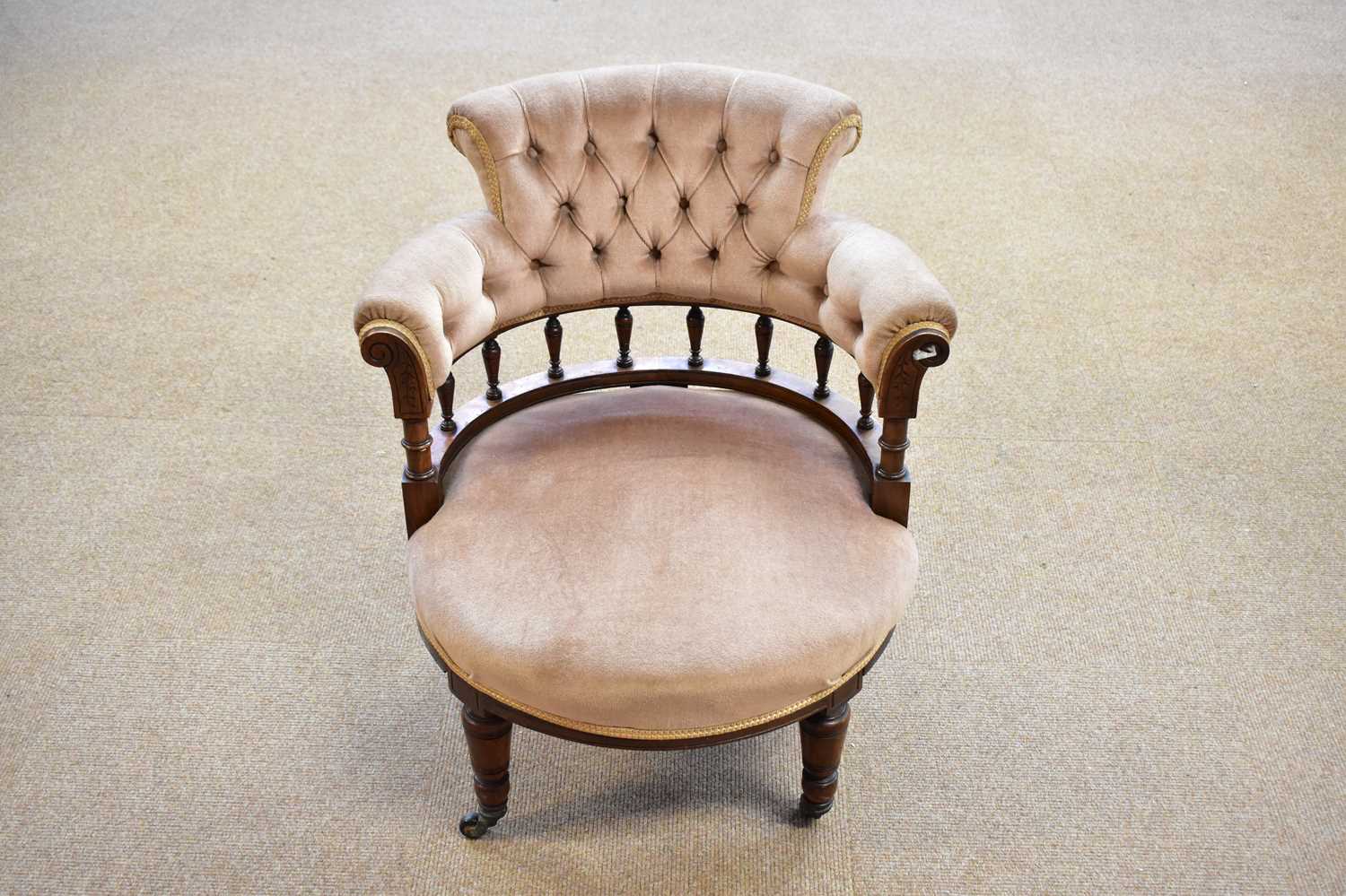 Lot 6668 - A Victorian Walnut Button Back Tub Chair,