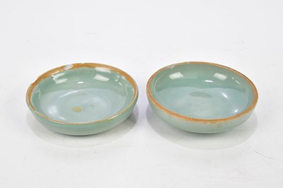 Lot 5333 - A Korean celadon glazed trinket box and cover,...