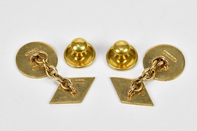 Lot 694 - A pair of 9ct yellow gold cufflinks, approx...