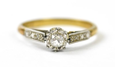 Lot 184 - An 18ct yellow gold platinum tipped diamond...