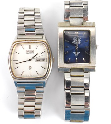 Lot 1075 - Two gentlemen's watches comprising a Seiko...