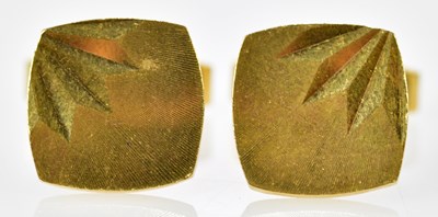 Lot 688 - A pair of 18ct yellow gold cufflinks with...