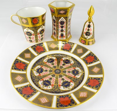 Lot 251 - ROYAL CROWN DERBY; four items of 1128 Imari...