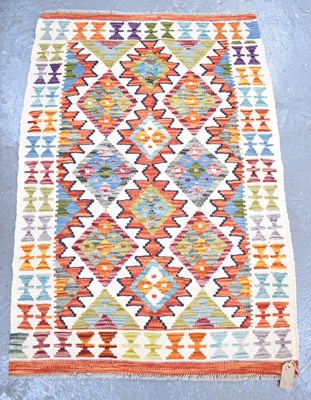 Lot 104 - A handmade woollen Chobi Kilim, 120 x 83cm.