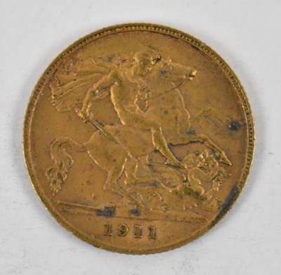 Lot 842 - A George V 1911 half sovereign.