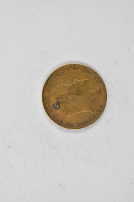 Lot 879 - An Edward VII 1902 half sovereign.