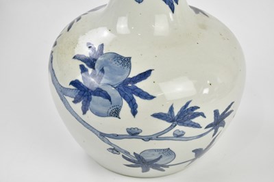 Lot 1196 - A large Chinese blue and white vase decorated...