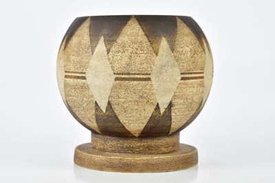Lot 8 - AVRIL BENNETT FOR TROIKA POTTERY; a globe vase...