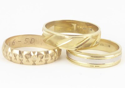 Lot 1067 - Three 9ct gold band rings