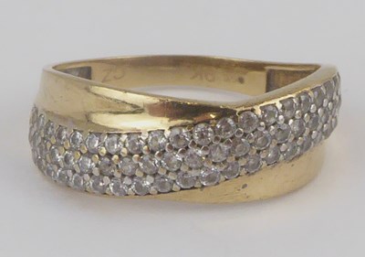 Lot 1054 - A modern 9ct gold ring