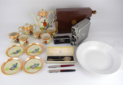 Lot 125 - Mixed collectibles to include a ladies' 1920s...