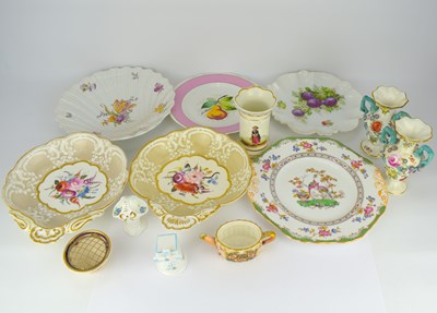 Lot 509 - Various items of decorative Victorian and...