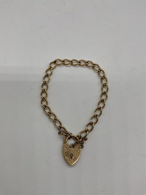 Lot 410 - A 9ct yellow gold hoop link bracelet with...