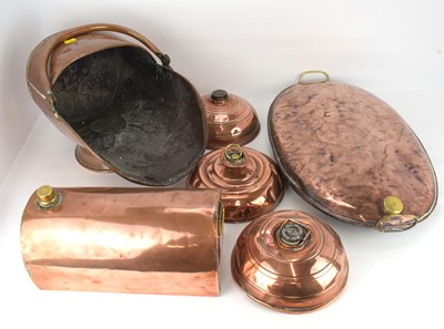 Lot 649 - Various items of copper homeware, to include a...