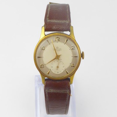 Lot 1183 - SMITHS; a gentlemen's De Luxe wristwatch, the...