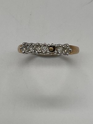 Lot 429 - A 9ct yellow gold Millenium hallmarked diamond...