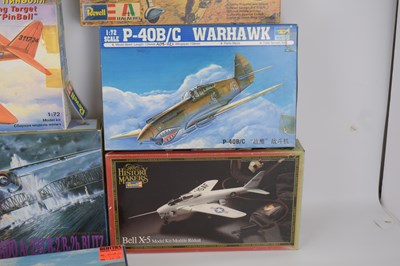 Lot 237 - REVELL; ten scale model kits, comprising...