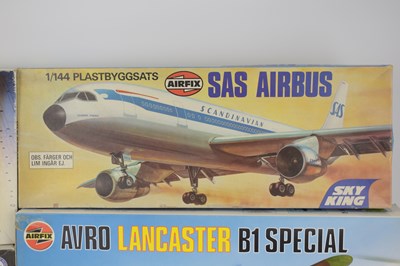 Lot 253 - AIRFIX; four Airfix and other scale model...