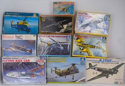 Lot 241 - ITALERI; ten Italeri and other scale model...