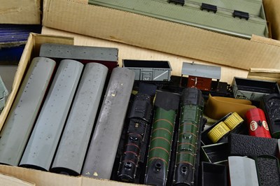 Lot 4363 - A collection of train set accessories to...